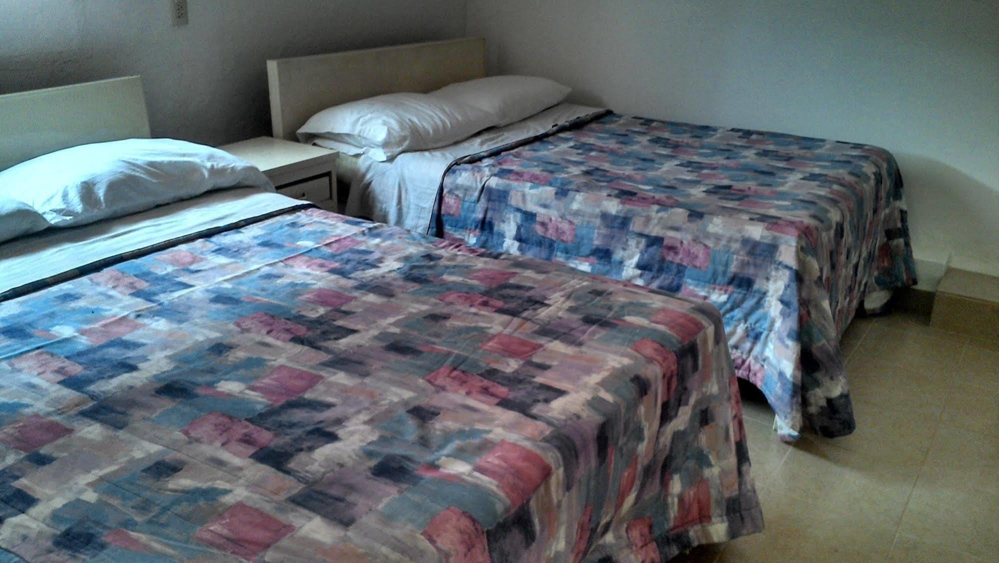 Hotel Morales Inn Mazatlan Bagian luar foto